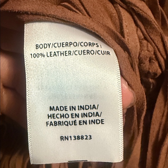 IDYLLWIND WOMEN'S ENNIS SUEDE CROCHET VEST - Picture 9 of 9